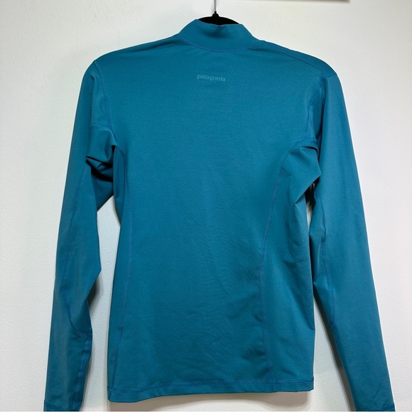 Patagonia | Long Sleeve Mock Neck Activewear Top - Picture 5 of 8